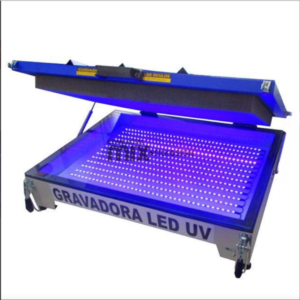 MAQUINARIO GRAVADORA DE LED 0.90X1.20